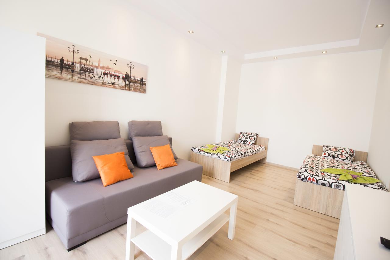 Wroclove Apartments Self Check-In Вроцлав Екстериор снимка