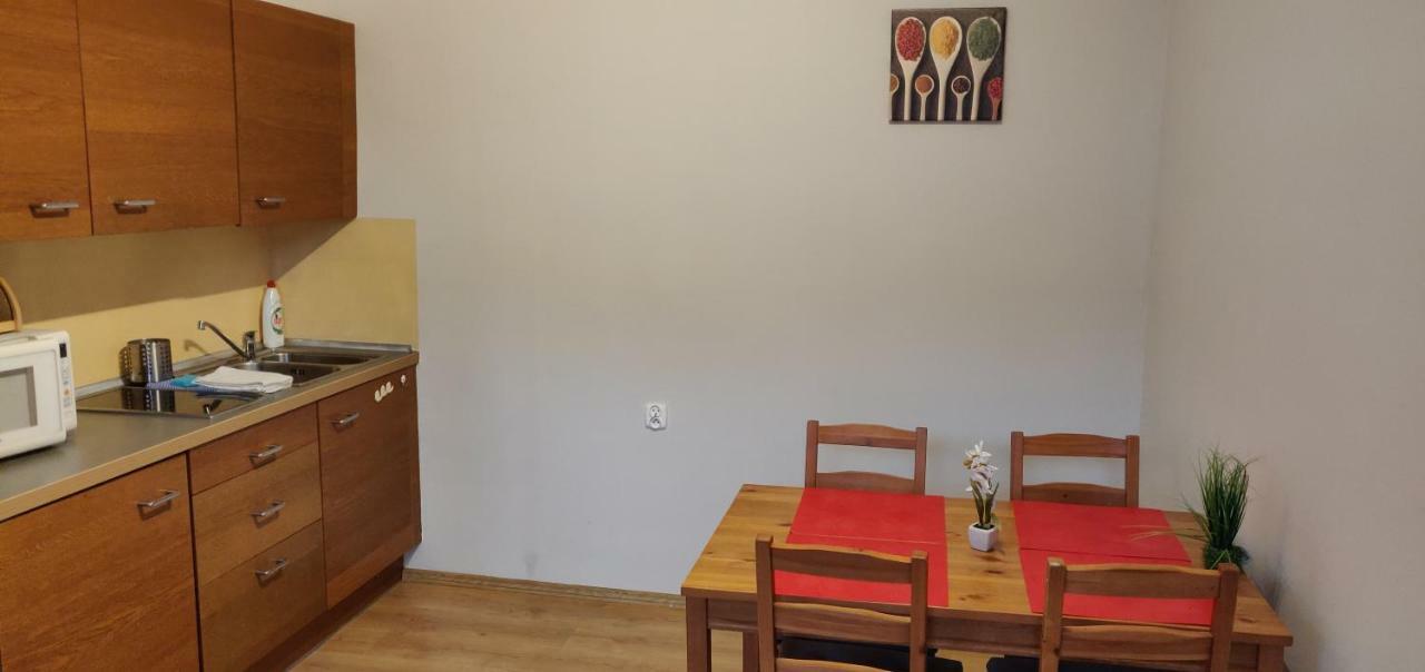 Wroclove Apartments Self Check-In Вроцлав Екстериор снимка