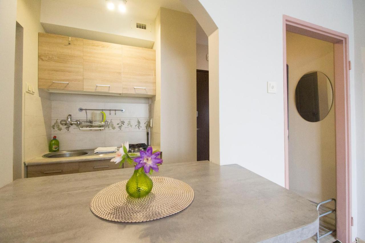 Wroclove Apartments Self Check-In Вроцлав Екстериор снимка